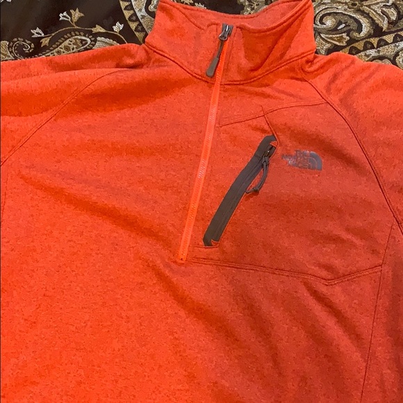North face zip up long sleeve - Picture 1 of 3